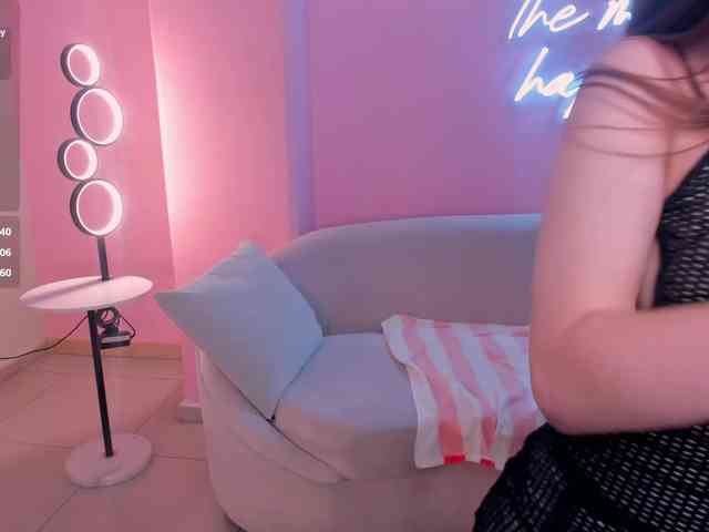 IsabellaMoretti webcam