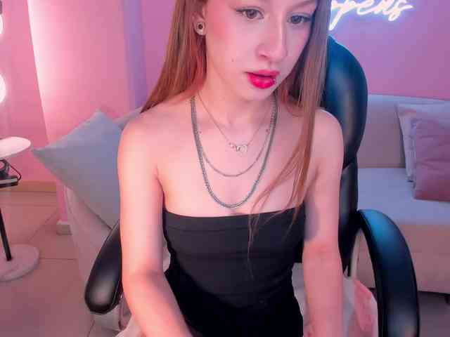 IsabellaMoretti webcam