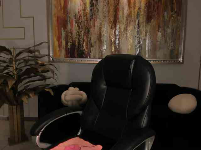 IsabellaMoretti webcam