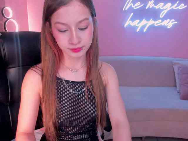 IsabellaMoretti webcam