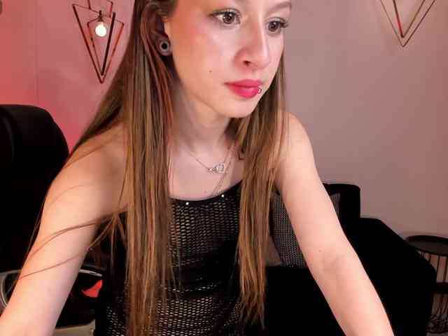 IsabellaMoretti webcam