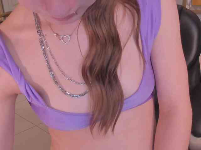 IsabellaMoretti webcam