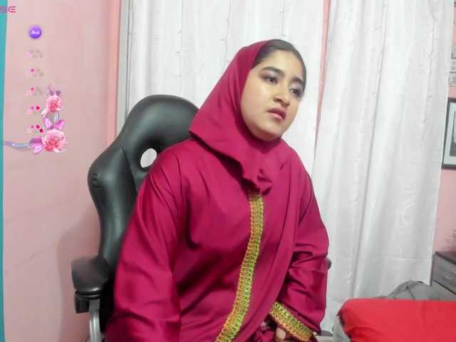 SamiraAwada live cam profile