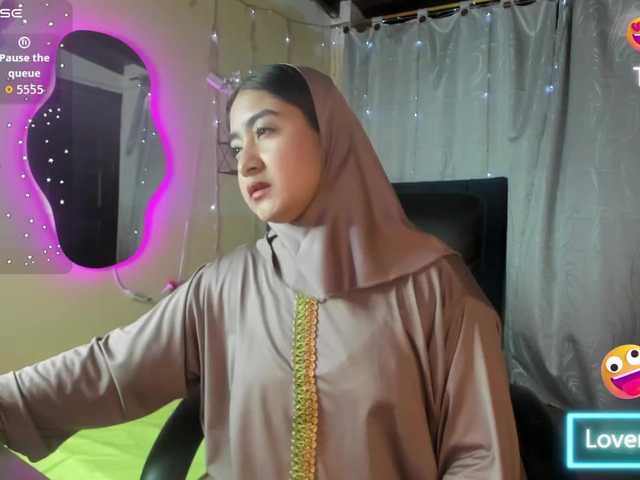 SamiraAwada's BongaCams show and profile