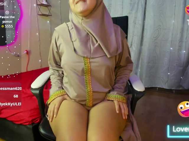 SamiraAwada's BongaCams show and profile