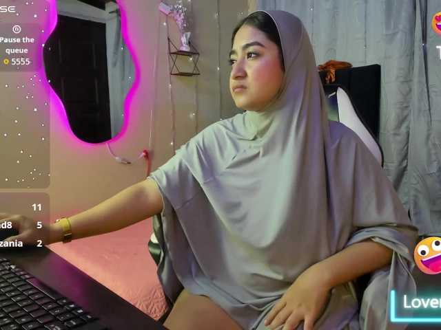 SamiraAwada's BongaCams show and profile