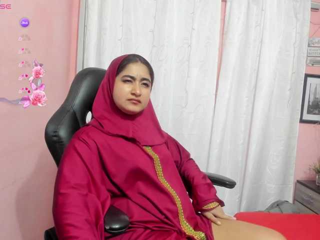 SamiraAwada's BongaCams show and profile