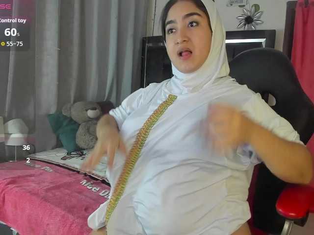 SamiraAwada's BongaCams show and profile