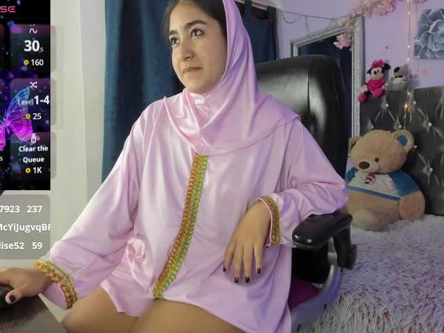 SamiraAwada's BongaCams show and profile