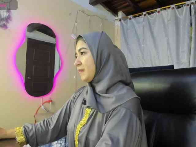 SamiraAwada Live Webcam on BongaCams