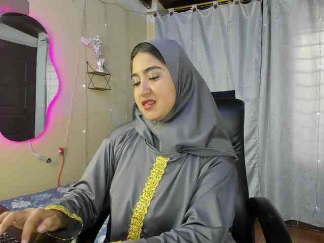 SamiraAwada Live Webcam on BongaCams