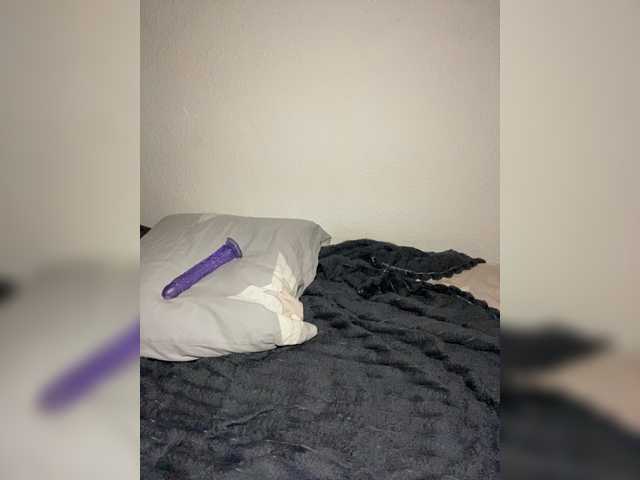 Nysaa's BongaCams show and profile