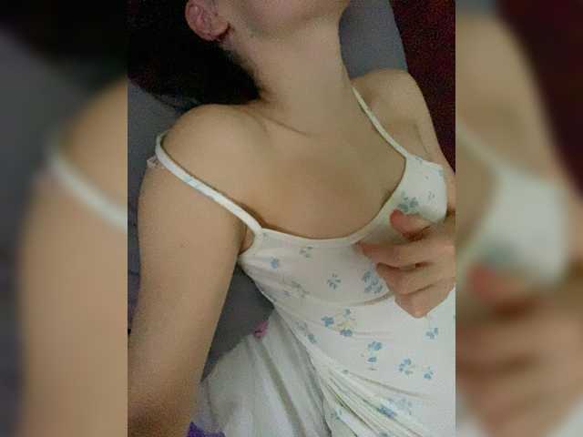 Nysaa's BongaCams show and profile