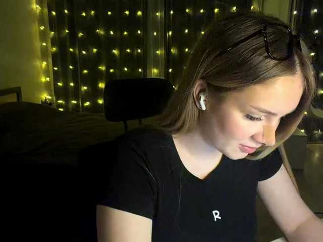 JoycelynPreece's BongaCams show and profile