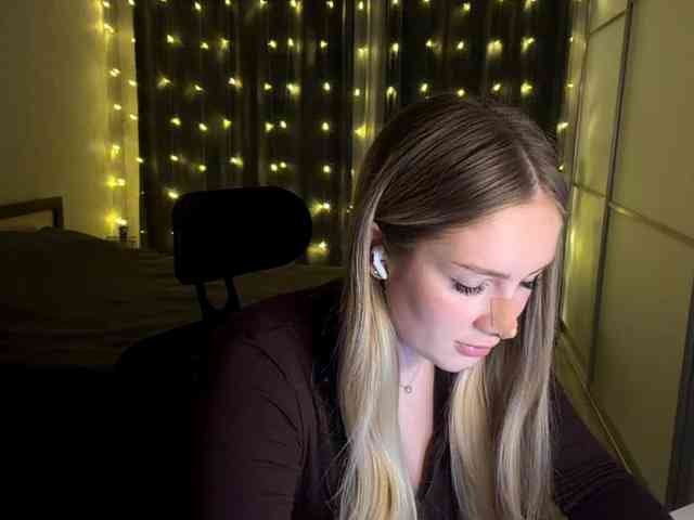 JoycelynPreece webcam