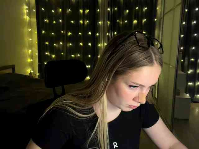 JoycelynPreece webcam