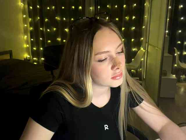 JoycelynPreece webcam