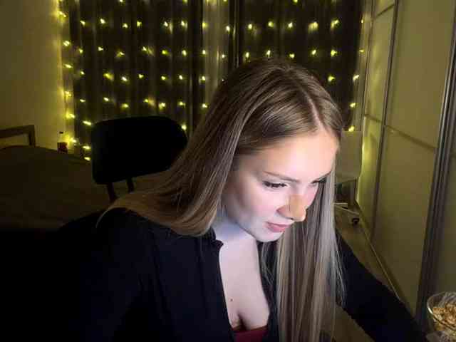 JoycelynPreece webcam