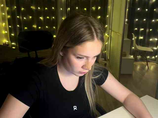 JoycelynPreece JoycelynPreece