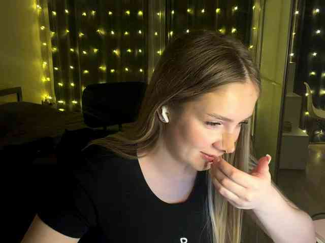 JoycelynPreece webcam