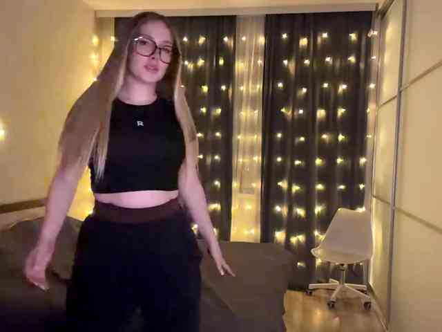 JoycelynPreece webcam