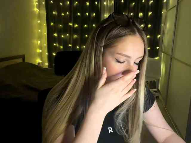 JoycelynPreece webcam