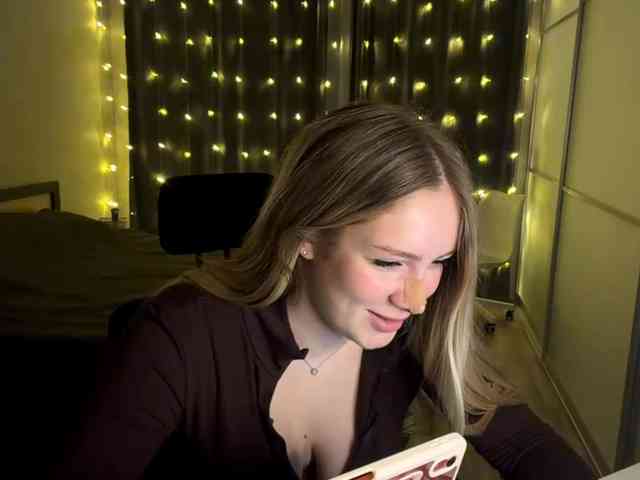 JoycelynPreece webcam