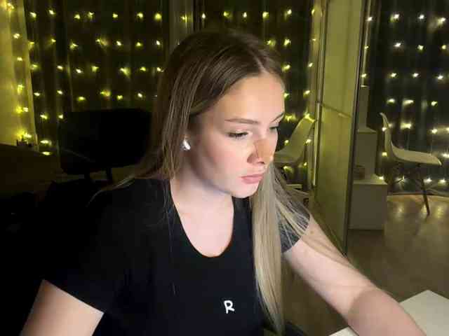 JoycelynPreece webcam