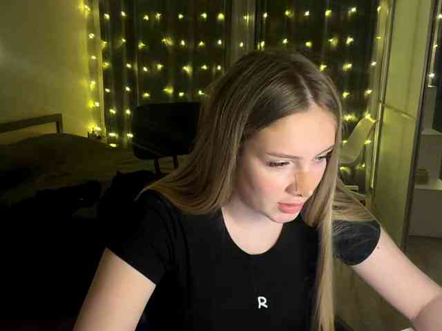 JoycelynPreece webcam