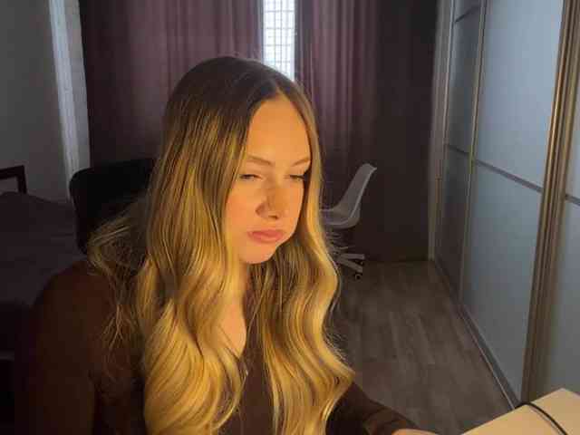 JoycelynPreece webcam