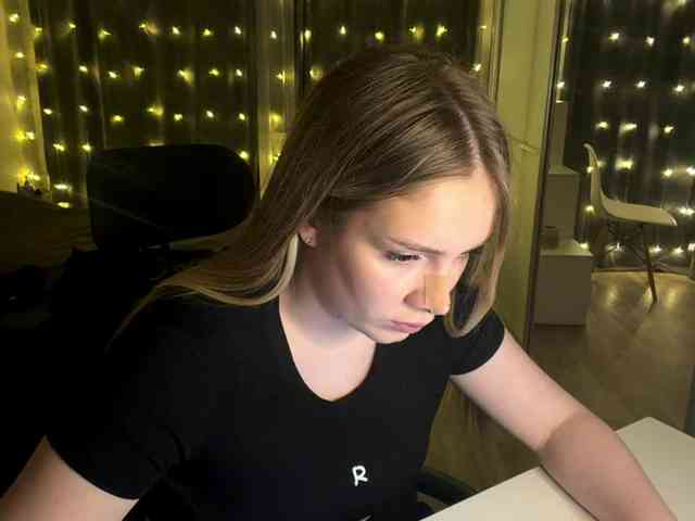 JoycelynPreece webcam