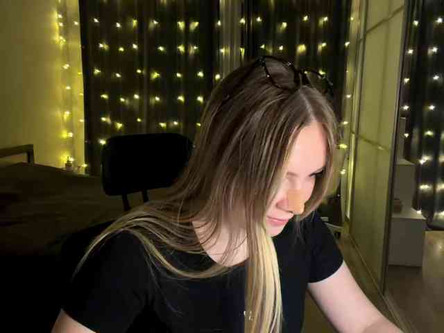 JoycelynPreece webcam