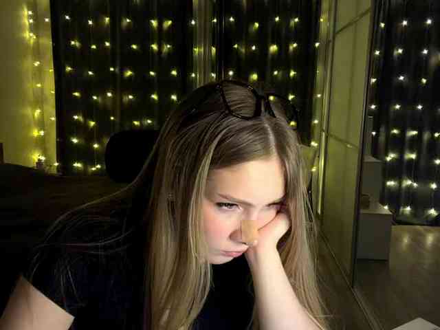 JoycelynPreece webcam