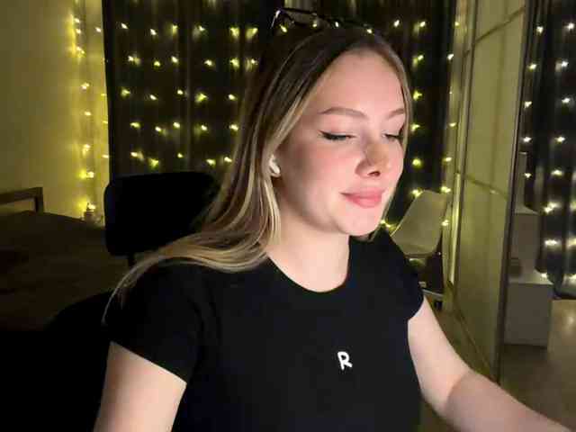 JoycelynPreece webcam