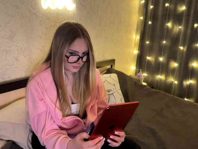 JoycelynPreece webcam