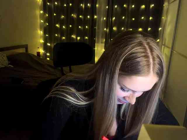 JoycelynPreece webcam