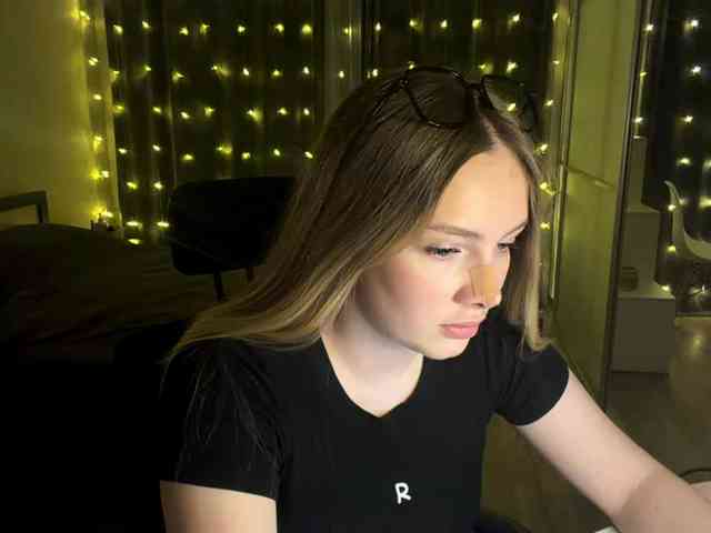 JoycelynPreece webcam