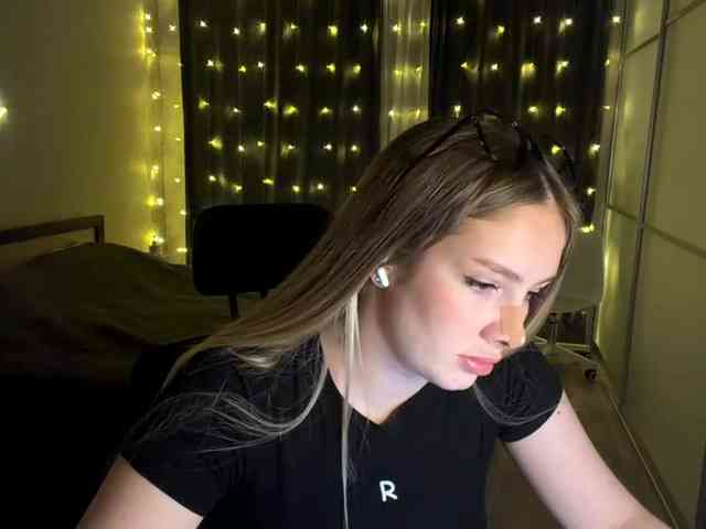 JoycelynPreece webcam