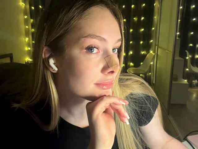 JoycelynPreece webcam