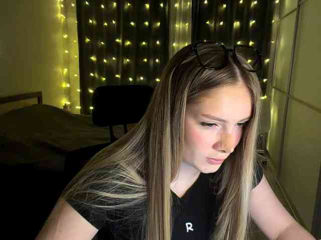 JoycelynPreece webcam