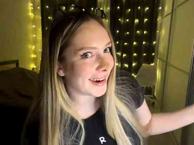 JoycelynPreece webcam