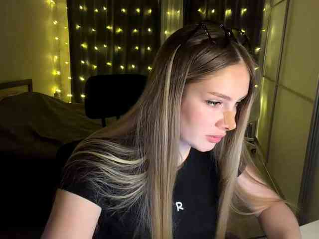 JoycelynPreece webcam