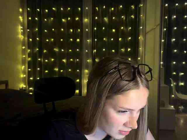 JoycelynPreece webcam