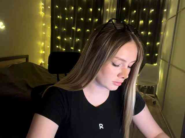 JoycelynPreece webcam