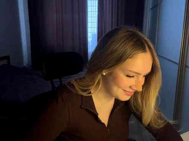 JoycelynPreece webcam