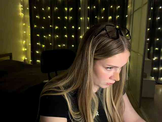 JoycelynPreece webcam