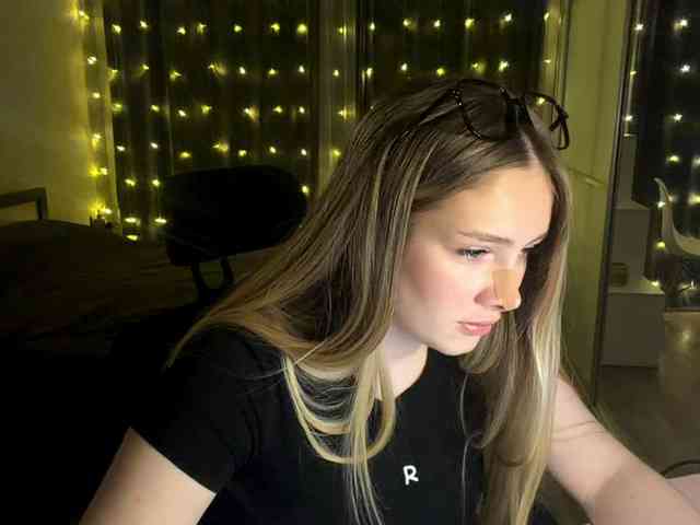 JoycelynPreece webcam