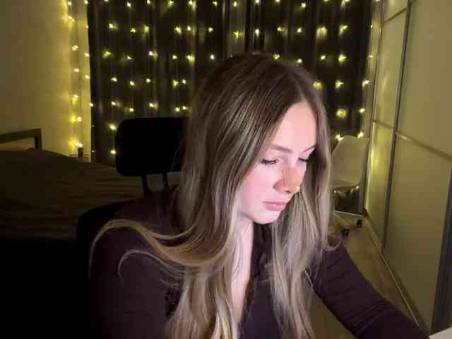 JoycelynPreece webcam