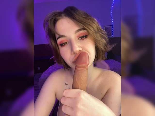 KrissCherri — Freechat on BongaCams