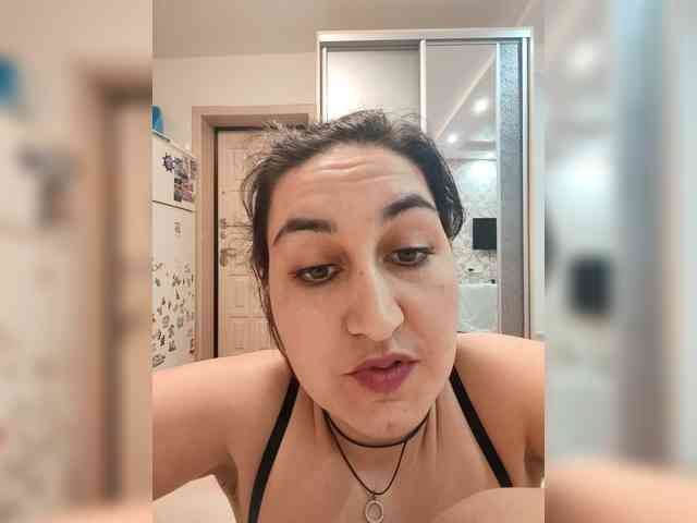 LadyChokoladka webcam